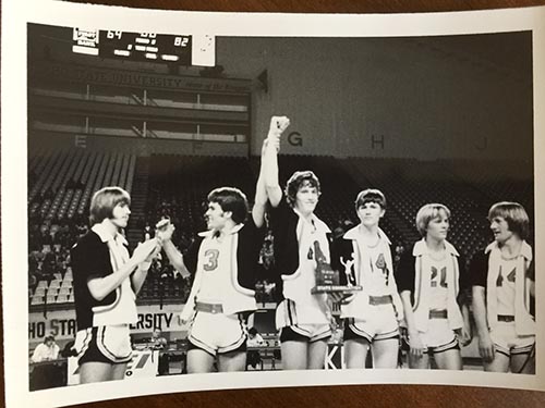 HHS Rams Basketball Champions 1975